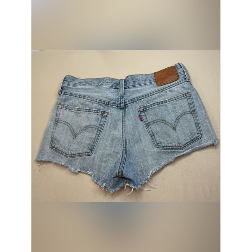 Levi's 501 Original Distressed Cutoff Denim Shorts Light Wash Size 28